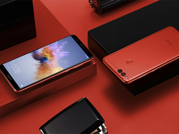 نسخة جديدة من هواوي honor 7X تضج أناقة